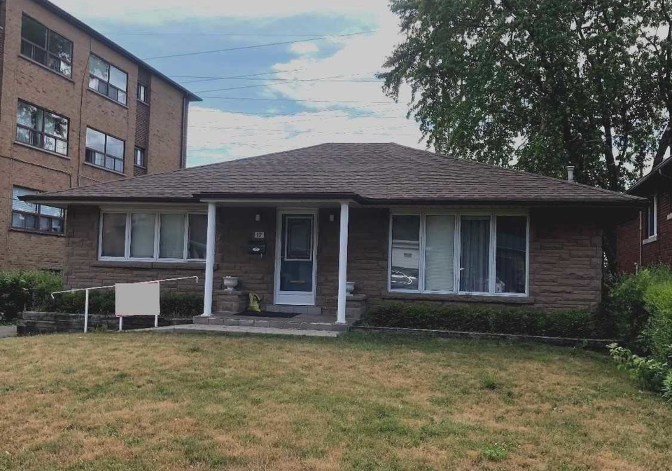 17-west-park-avenue-hamilton-ontario-x4855480