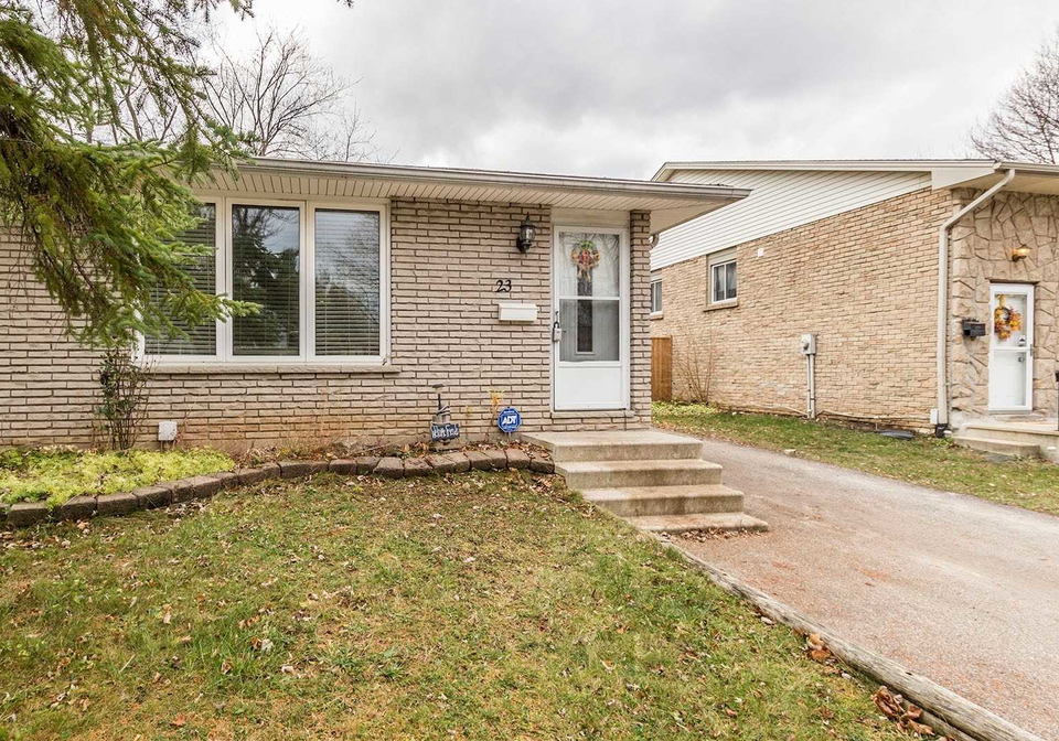 23-ivanhoe-road-brantford-ontario-x4991670