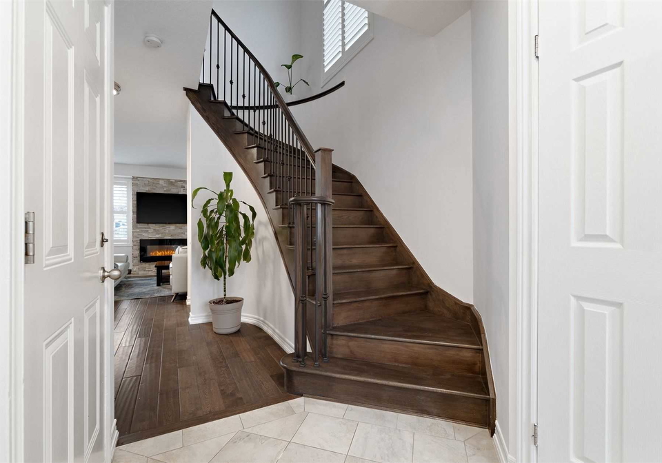 67-padua-crescent-hamilton-ontario-x5120614