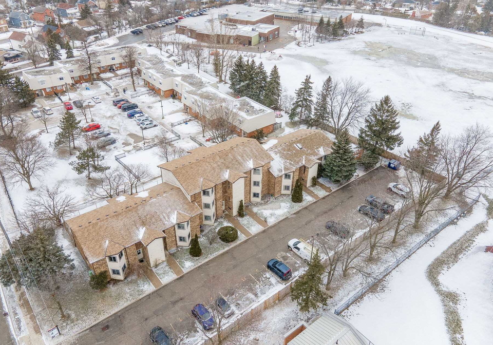 169-bechtel-street-cambridge-ontario-x5135560