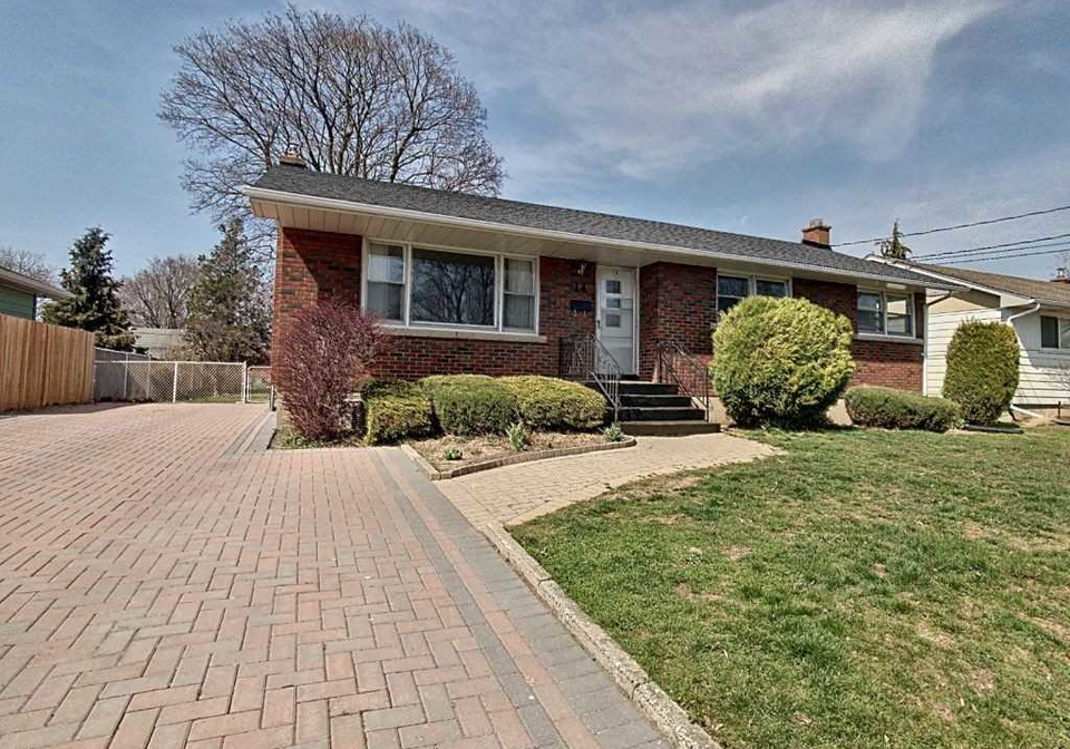14-sullivan-drive-st-catharines-ontario-x5185876