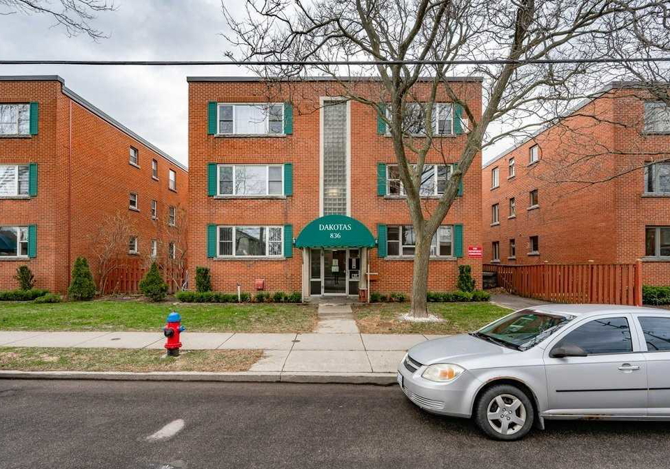836-concession-street-hamilton-ontario-x5188477