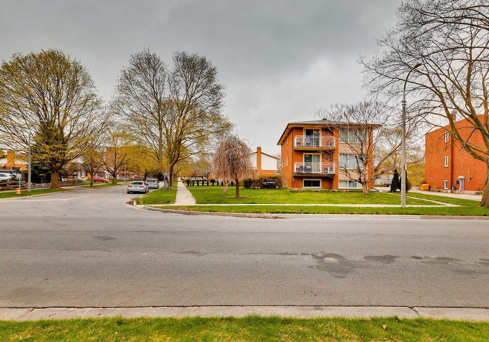 92-confederation-drive-kitchener-ontario-x5201211
