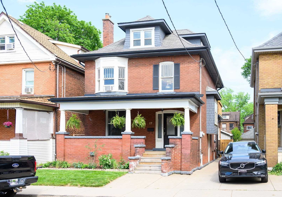 17-fairholt-road-s-hamilton-ontario-x5255871