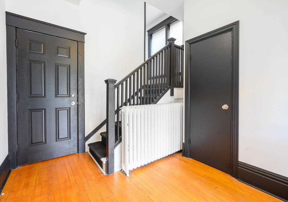 17-fairholt-road-s-hamilton-ontario-x5255871