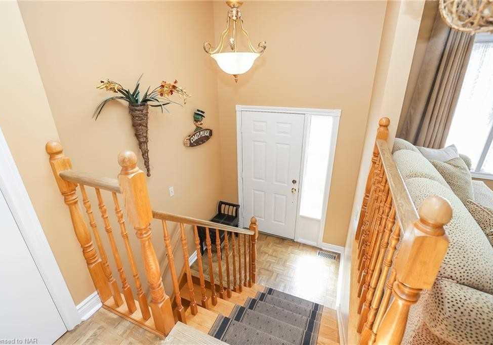 64-chapel-hill-crescent-welland-ontario-x5292782