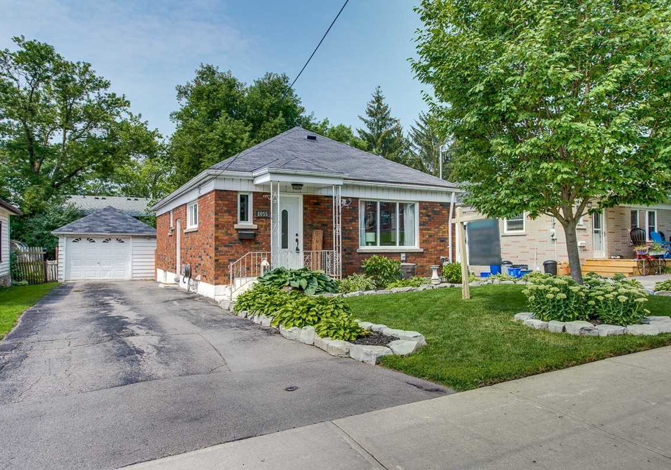 1055-western-avenue-peterborough-ontario-x5335365
