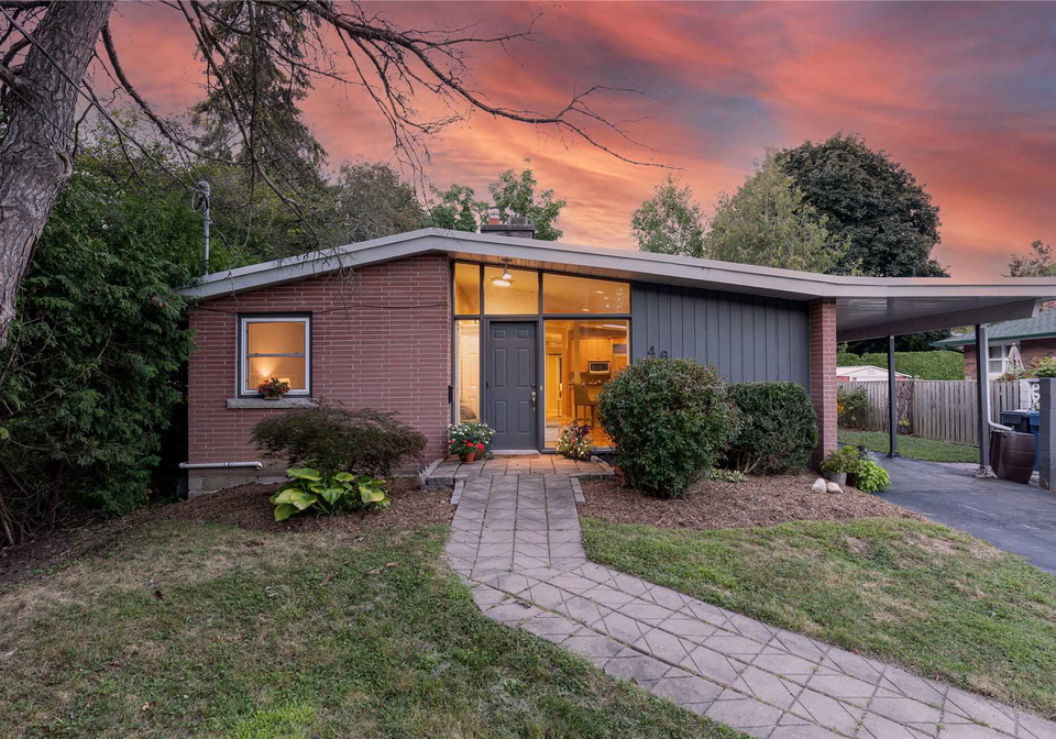 46-talbot-street-guelph-ontario-x5360790