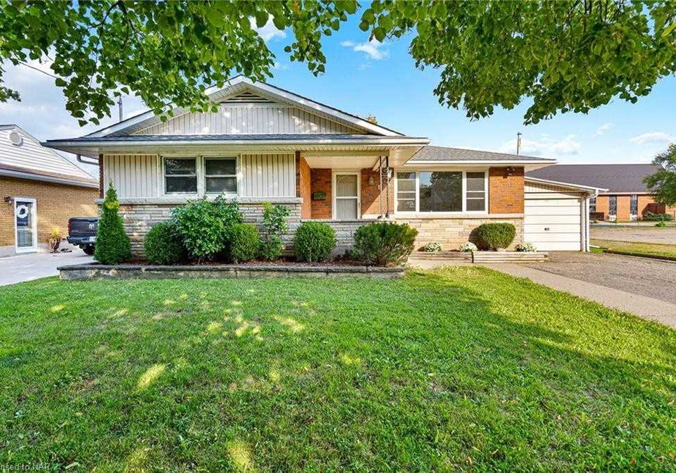 6-howard-avenue-st-catharines-ontario-x5379026