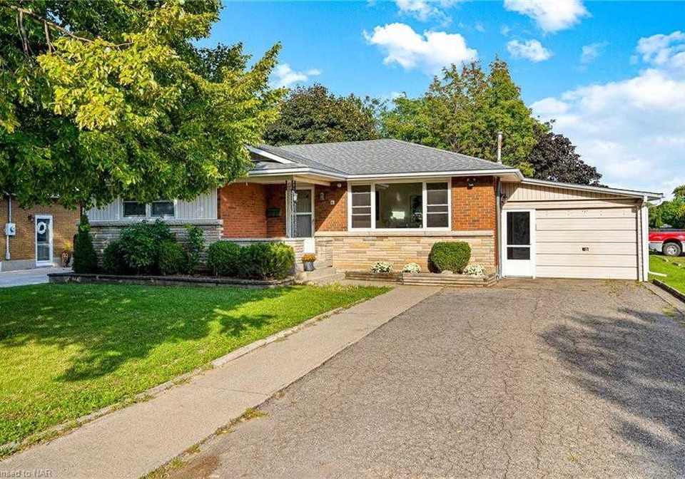6-howard-avenue-st-catharines-ontario-x5379026