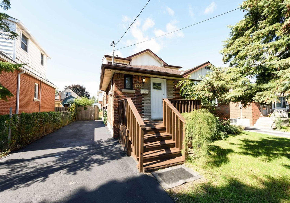 352-east-18th-street-hamilton-ontario-x5388073