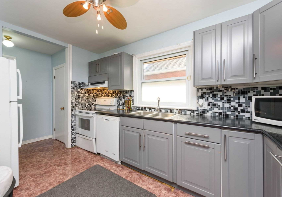 352-east-18th-street-hamilton-ontario-x5388073