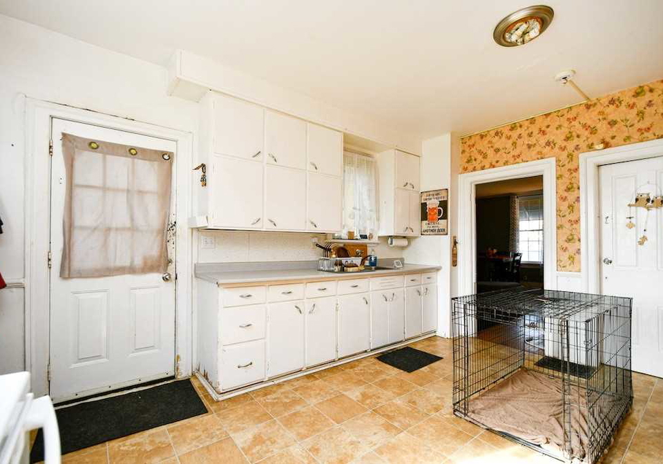 7-mary-street-e-kawartha-lakes-ontario-x5412631
