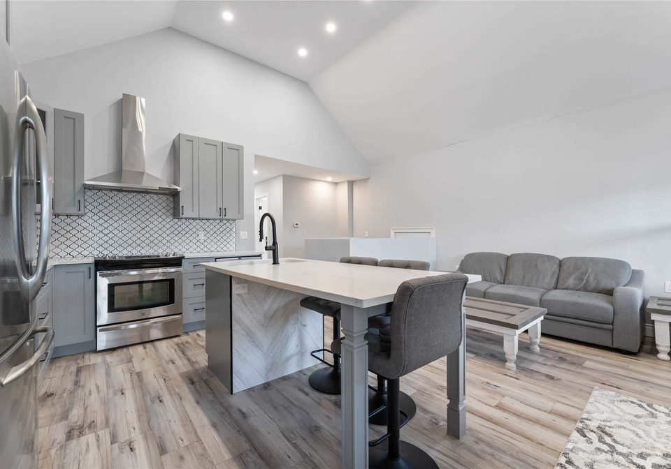 411-paling-avenue-hamilton-ontario-x5426006