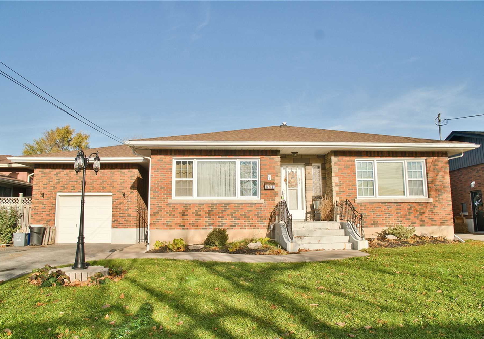 7-chalmers-street-st-catharines-ontario-x5439953
