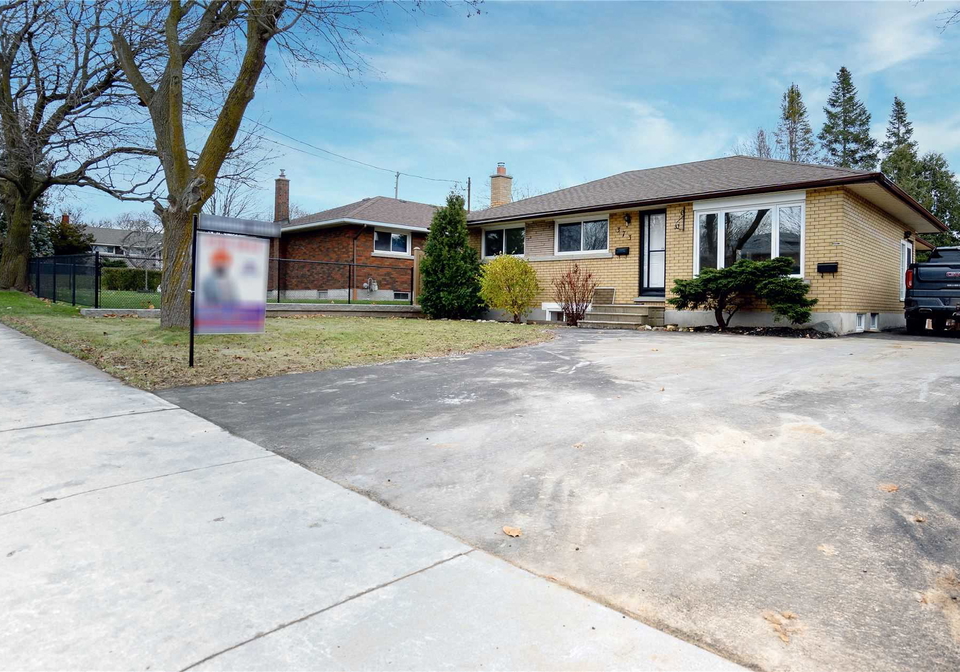 373-speedvale-avenue-e-guelph-ontario-x5446757