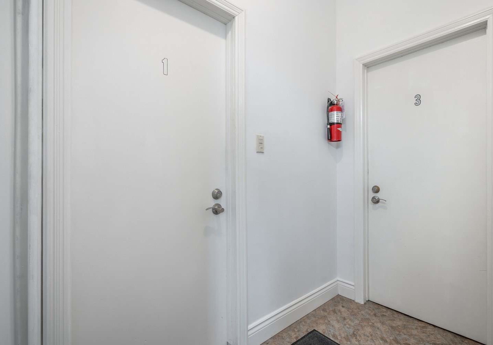 209-hunter-street-e-hamilton-ontario-x5447150