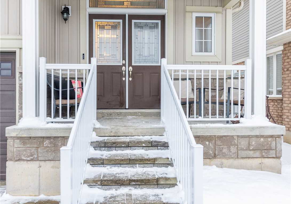 326-chandler-crescent-peterborough-ontario-x5473445