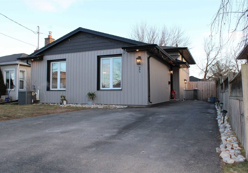29-12-grapeview-drive-st-catharines-ontario-x5473481