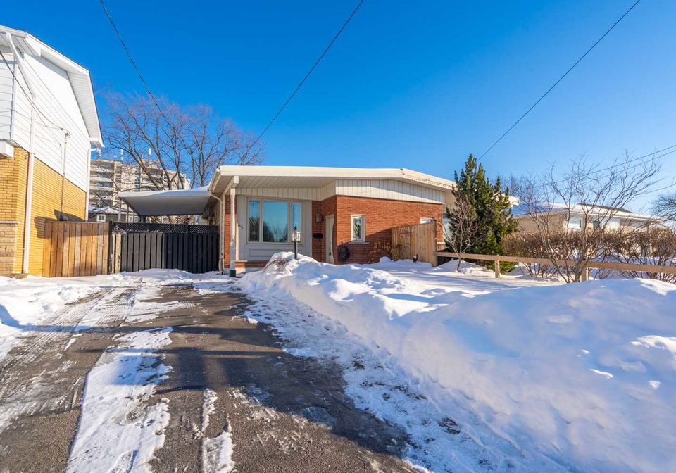 65-fielding-crescent-hamilton-ontario-x5487173