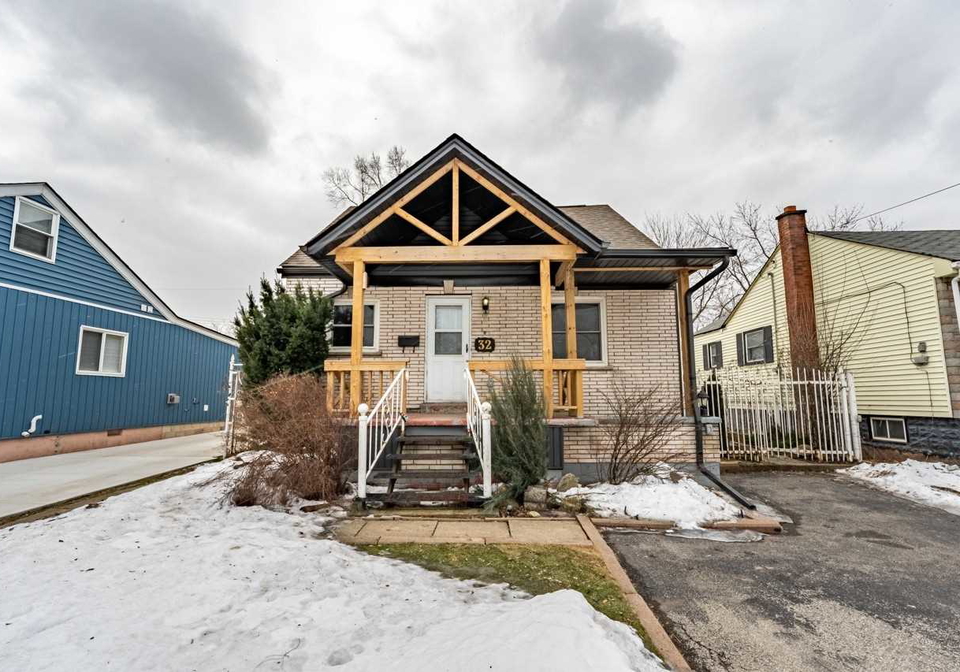 32-goggin-avenue-hamilton-ontario-x5513407