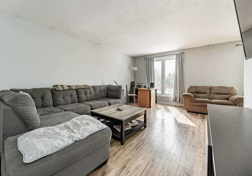 185-bellingham-drive-hamilton-ontario-x5520842