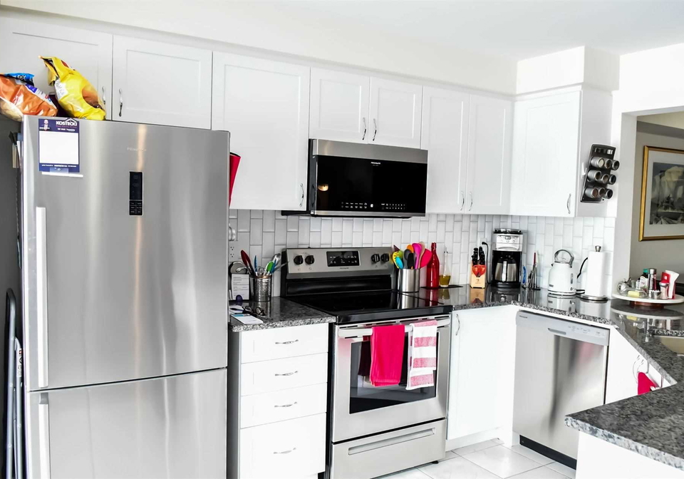 230-waterbrook-lane-kitchener-ontario-x5539295