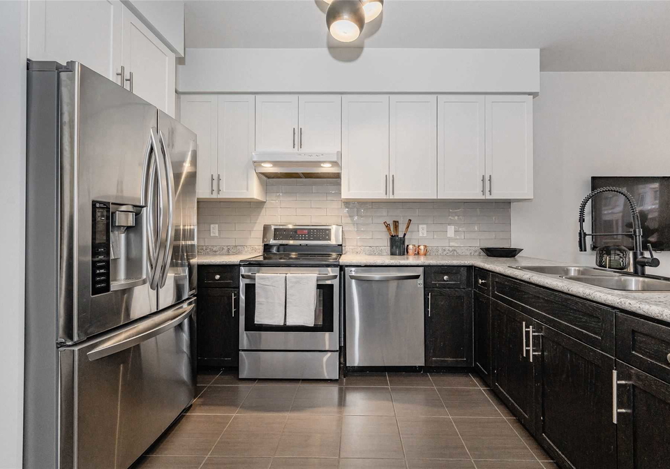 23-mussen-street-guelph-ontario-x5569171