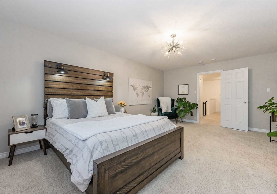 23-mussen-street-guelph-ontario-x5569171