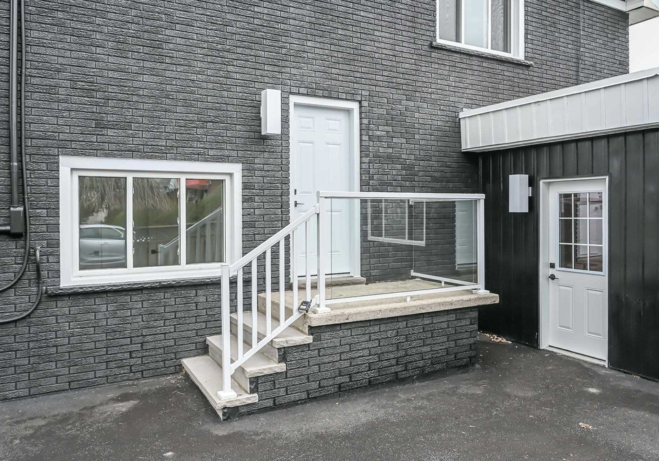 7-chester-road-hamilton-ontario-x5590043