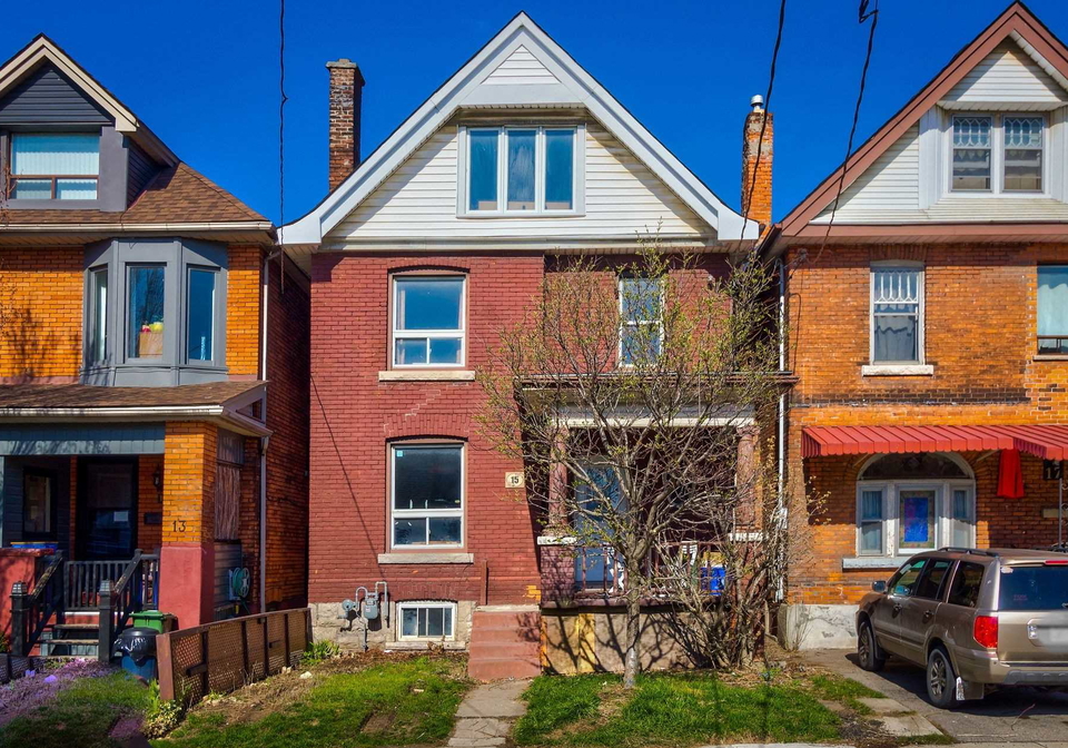 15-greenaway-avenue-hamilton-ontario-x5594756