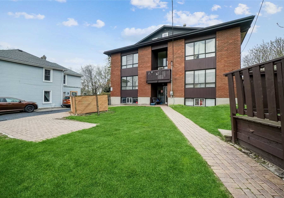 171-huron-street-guelph-ontario-x5609333
