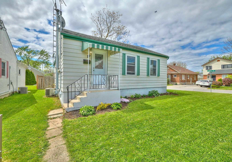 27-st-george-street-st-catharines-ontario-x5625632