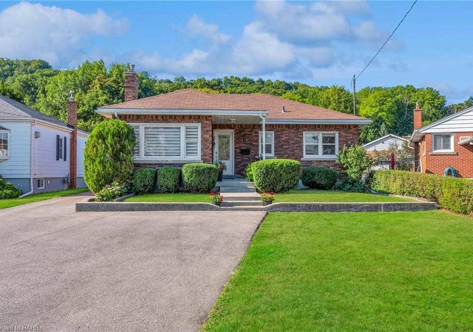 18-new-mountain-road-hamilton-ontario-x5744332