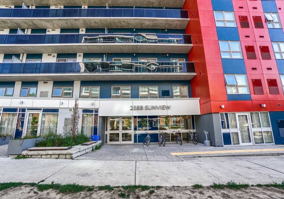 258-b-sunview-street-waterloo-ontario-x5748755