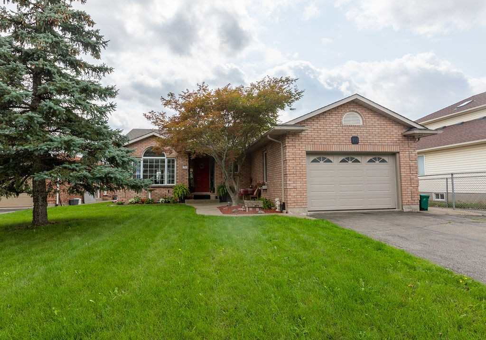 101-wellandvale-drive-welland-ontario-x5765548