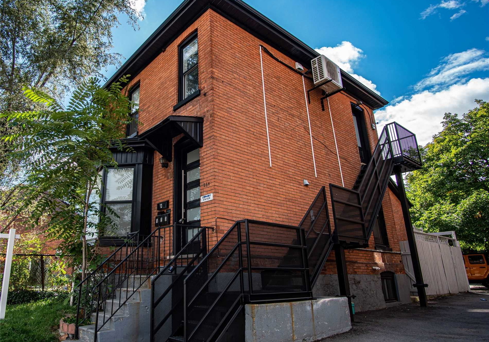 556-king-street-e-hamilton-ontario-x5778295