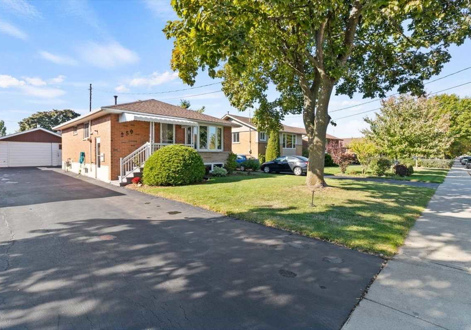 259-fernwood-crescent-hamilton-ontario-x5788193