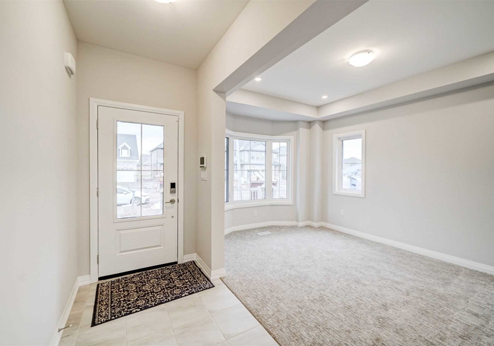 9323-white-oak-avenue-niagara-falls-ontario-x5837386