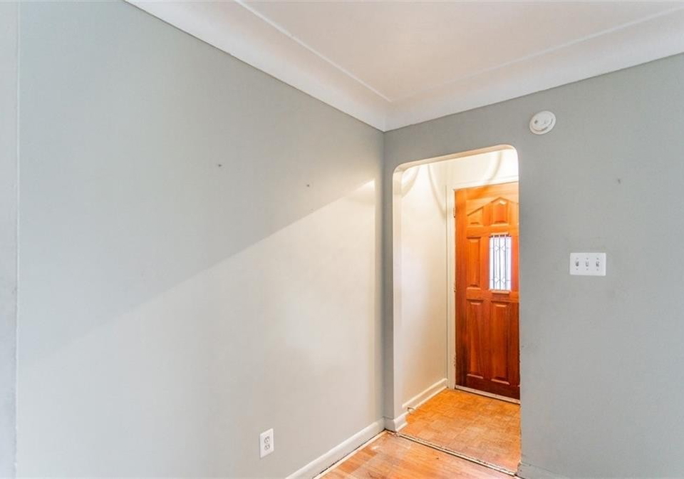 472-east-36th-street-hamilton-ontario-x5844294