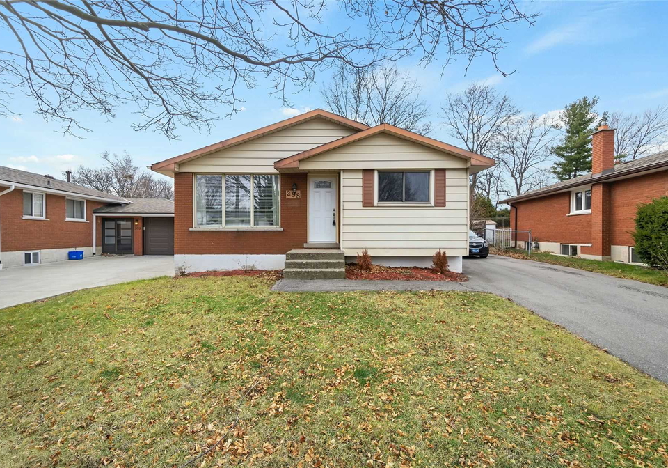 298-west-18th-street-hamilton-ontario-x5846311