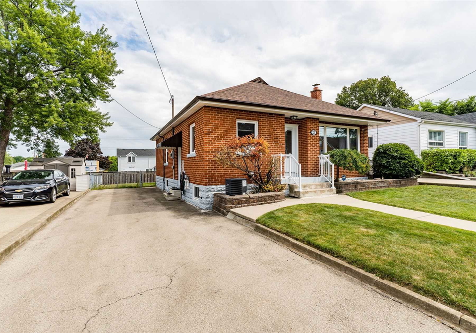 223-erindale-avenue-hamilton-ontario-x5891099