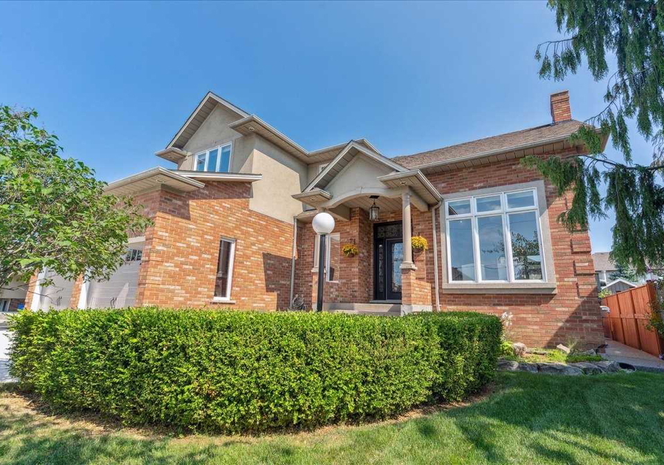 74-creanona-boulevard-hamilton-ontario-x5911113