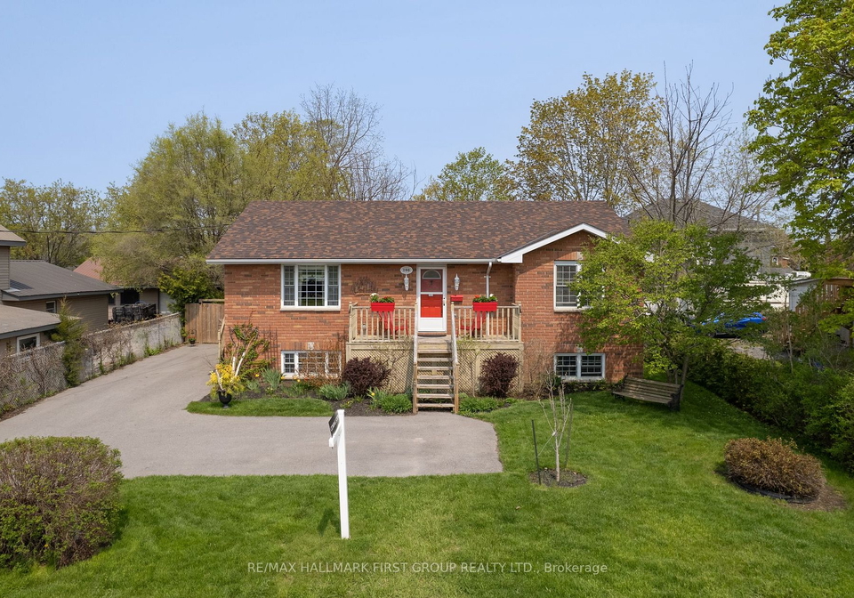 100-creswell-drive-quinte-west-ontario-x5971712