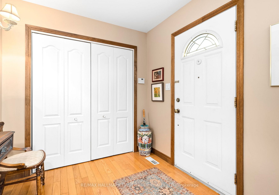 100-creswell-drive-quinte-west-ontario-x5971712