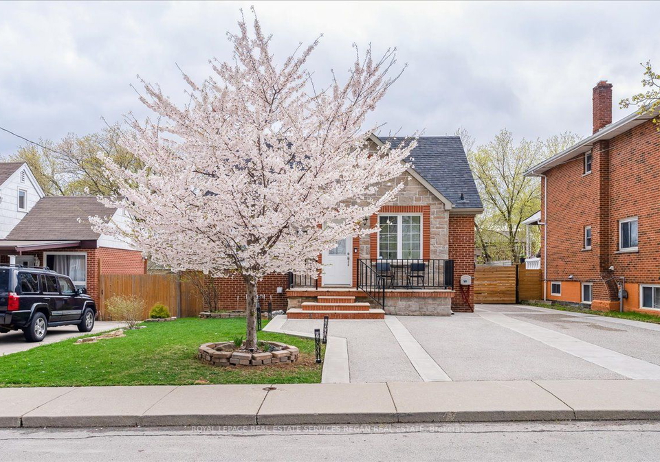239-cloverdale-avenue-e-hamilton-ontario-x5972208