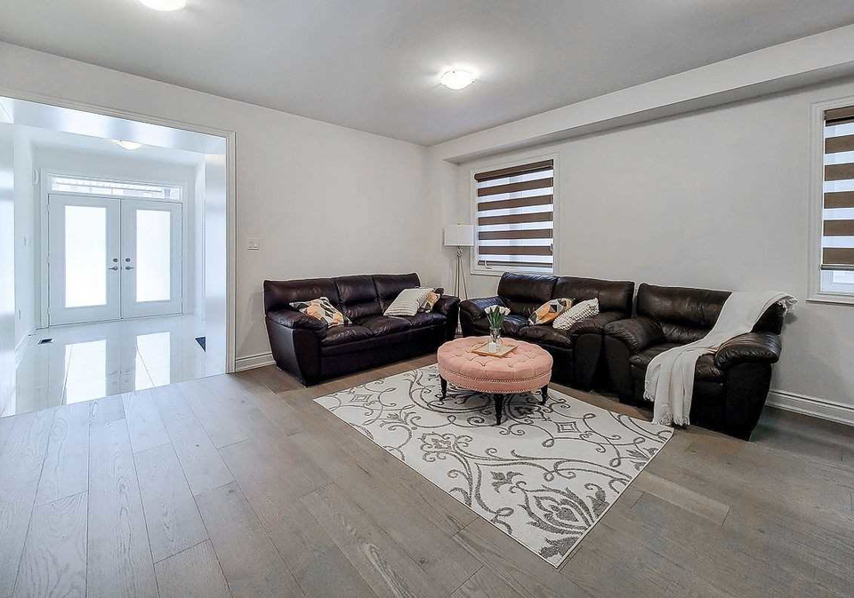 8-edworthy-gdns-hamilton-ontario-x5975611
