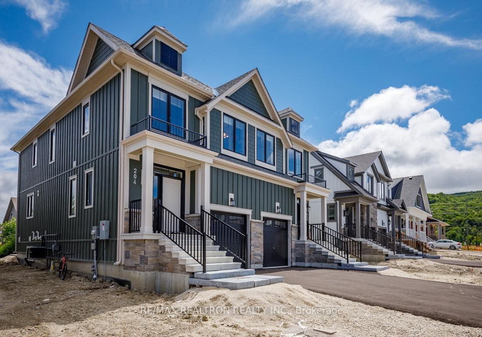 204-courtland-street-blue-mountains-ontario-x6021924