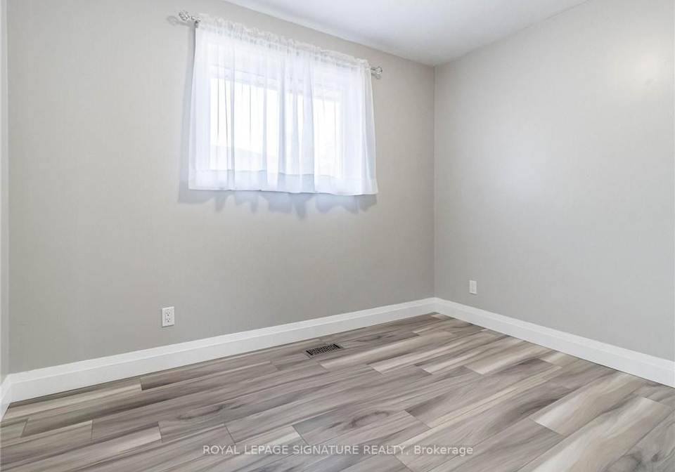 226-overlea-drive-kitchener-ontario-x6030932