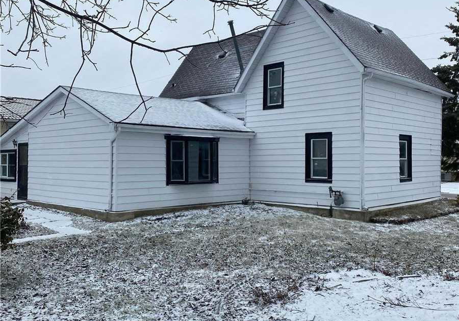 10-alfred-street-quinte-west-ontario-x6036535